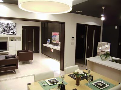 2011.②