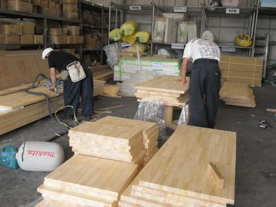 今までで一番大きい手作り本棚