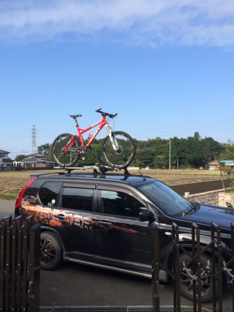 屋根の上に自転車！