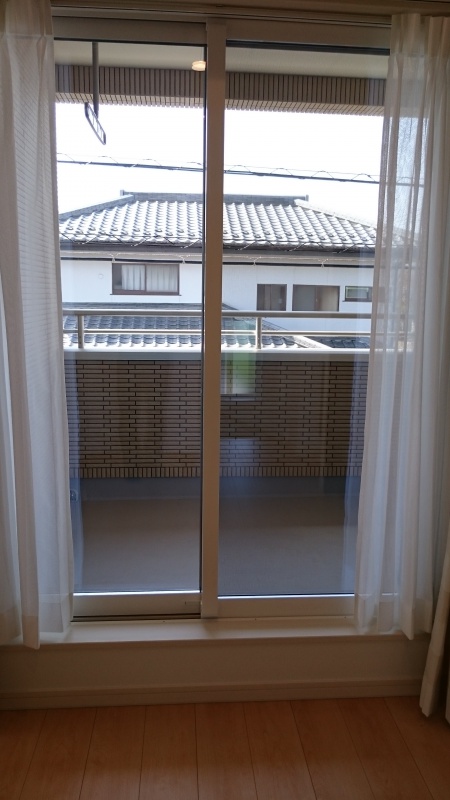 サッシ