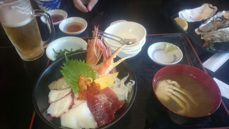 海鮮丼！