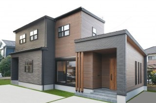 圧倒的に広いLDKが魅力！ヴィンテージモダンスタイルの家