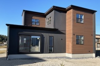 美しさも快適さも諦めないホテルライクな空間を愉しむ家